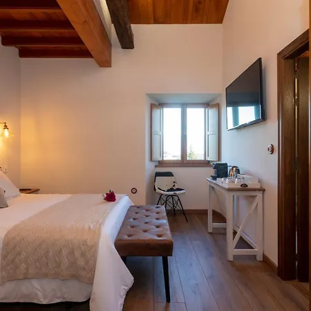 Araucaria House Country house