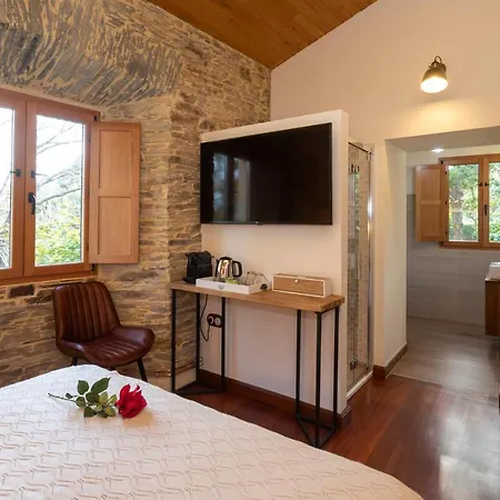 Casa de Campo Araucaria House