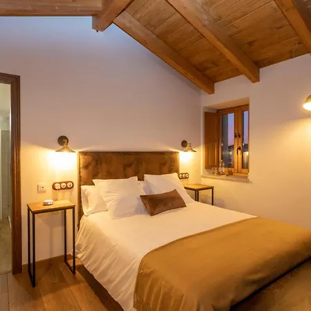 Araucaria House Country house *