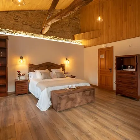 Casa de Campo Araucaria House *