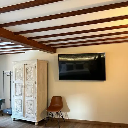 Araucaria House Country house *