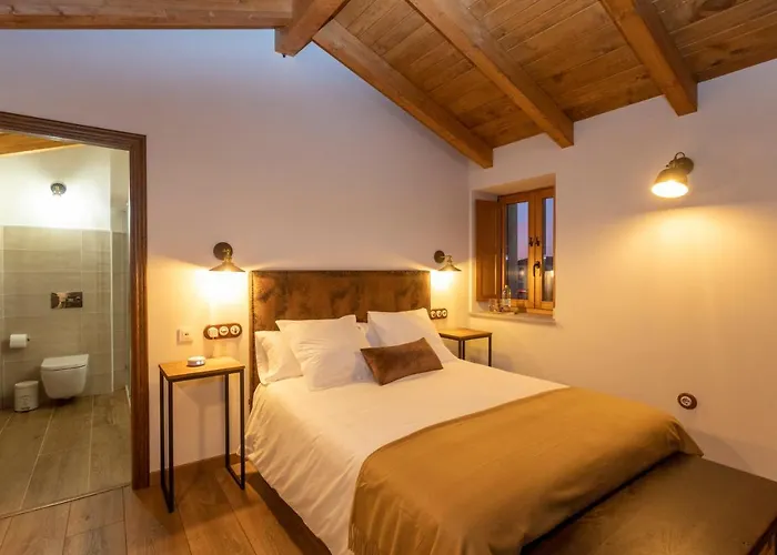Araucaria House Casa de Campo *
